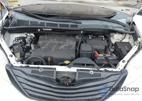 2014 Toyota Sienna L V6 7 Passenger z USA, uszkodzony, nr VIN 5TDZK3DC9ES407357